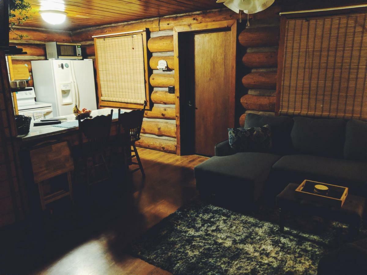 Cozy Cub Log Cabin - Year Round Tranquil Beauty Pinetop-Lakeside Exterior photo